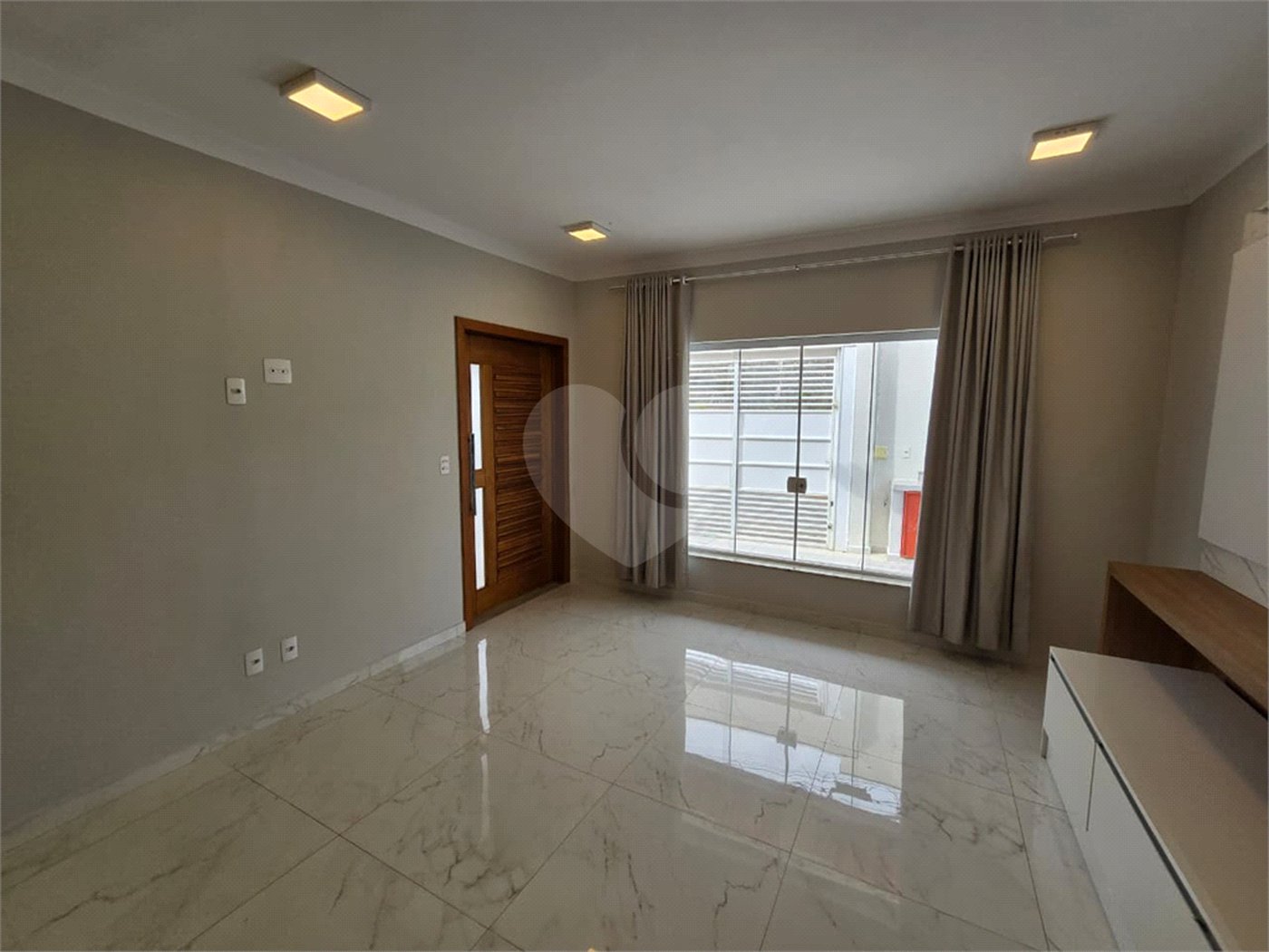 Casa para alugar com 3 quartos, sendo 1 suíte,  em Vila Rosa, Itapetininga, SP
