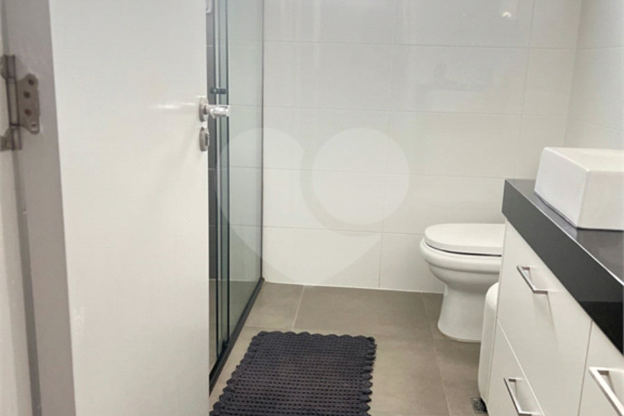 Casa à venda com 4 suítes no condomínio Residencial Jabuticabeiras, São Paulo - SP