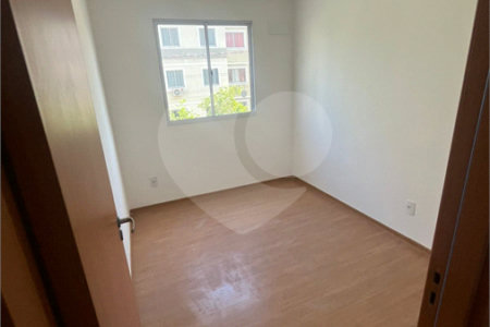 Apartamento à venda com 2 quartos em Inhoaíba, Rio de Janeiro, RJ