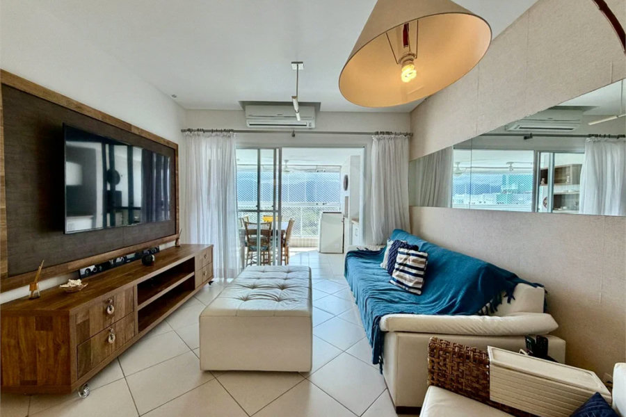 Apartamento à venda com 4 quartos, sendo 2 suítes, em Riviera de São Lourenço, Bertioga, SP