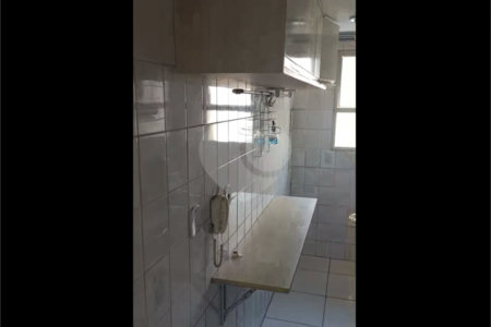 Apartamento para alugar com 2 quartos em Jardim da Glória, Cotia, SP