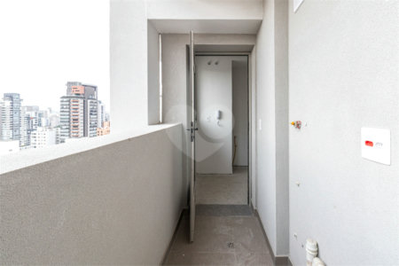 Apartamento à venda com 2 suítes em Pinheiros, São Paulo, SP