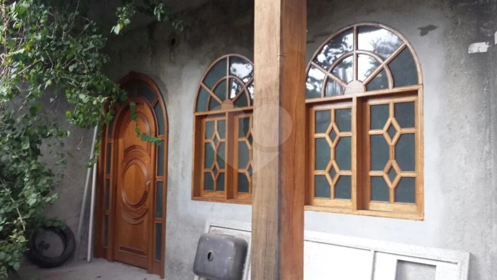 Sobrado à venda com 5 quartos, sendo 3 suítes, em Tremembé, São Paulo, SP