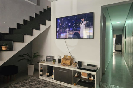 Casa à venda com 3 quartos, sendo 1 suíte,  no condomínio Residencial Rubi, Mogi das Cruzes - SP