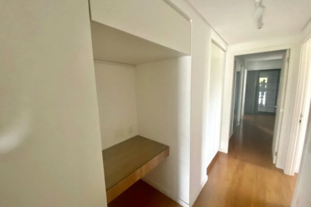 Apartamento à venda com 3 suítes em Jardim das Bandeiras, São Paulo, SP
