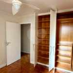 Apartamento à venda com 3 quartos, sendo 1 suíte,  em Moema, São Paulo, SP