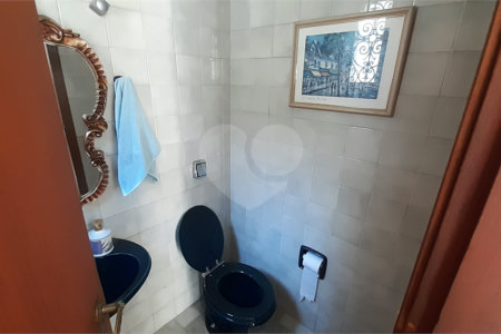 Sobrado à venda com 4 quartos, sendo 1 suíte,  em Planalto Paulista, São Paulo, SP