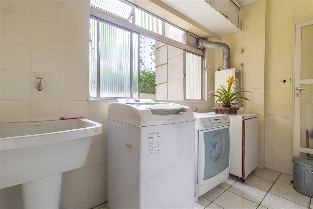 Apartamento à venda com 3 quartos, sendo 1 suíte,  em Sumarezinho, São Paulo, SP