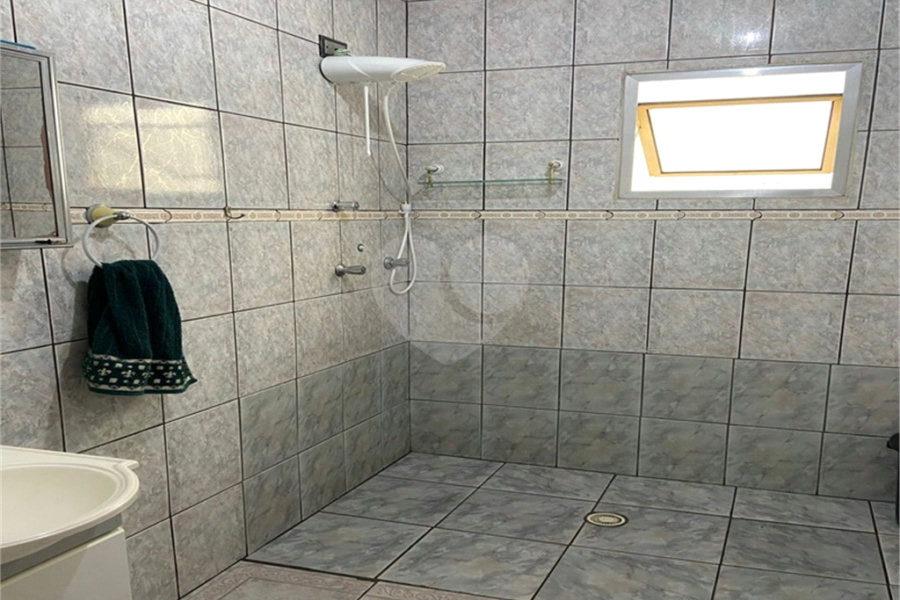 Sobrado à venda com 4 quartos em Lauzane Paulista, São Paulo, SP