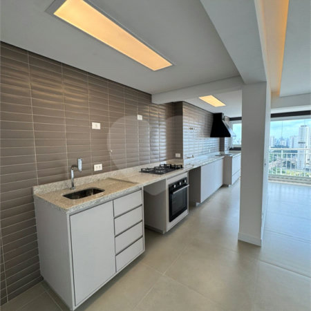 Apartamento à venda com 3 quartos, sendo 1 suíte,  em Vila Anastácio, São Paulo, SP