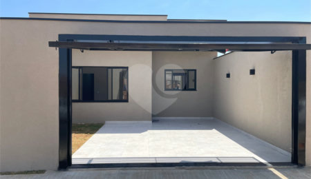 Casa Térrea à venda com 3 quartos, sendo 1 suíte,  em Jardim Bom Sucesso, Indaiatuba, SP