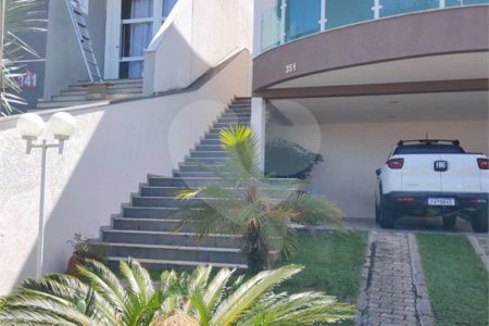 Casa para alugar com 3 quartos, sendo 1 suíte, no condomínio Reserva da Mata, Vinhedo - SP