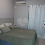 Casa à venda com 3 quartos, sendo 1 suíte, no condomínio Village Jardim Versailles, Jundiaí - SP