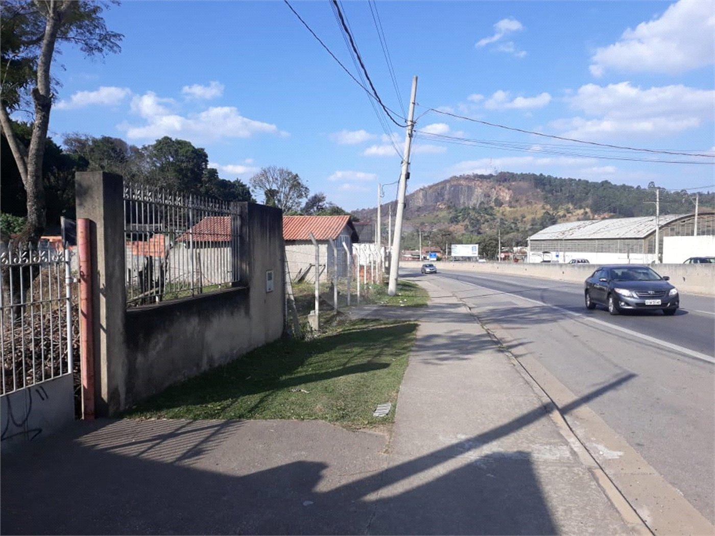 Terreno à venda em Vila Nova São Roque, São Roque, SP