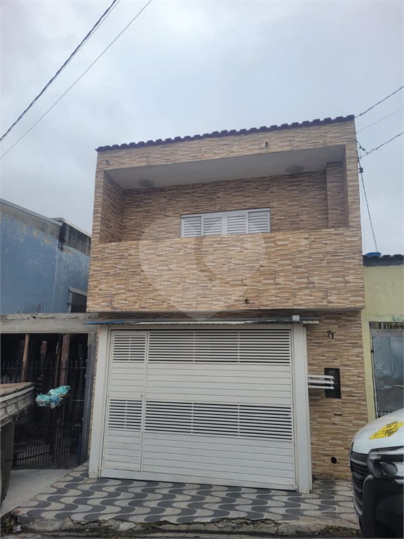Casa à venda com 2 quartos, sendo 1 suíte, em Jardim Cacique, Suzano, SP