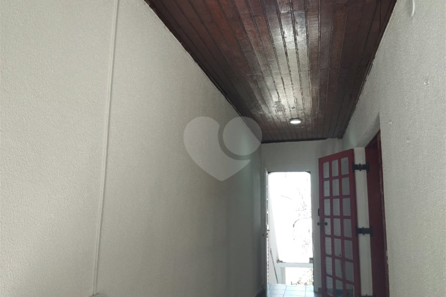 Sobrado à venda com 3 quartos em Vila Irmãos Arnoni, São Paulo, SP