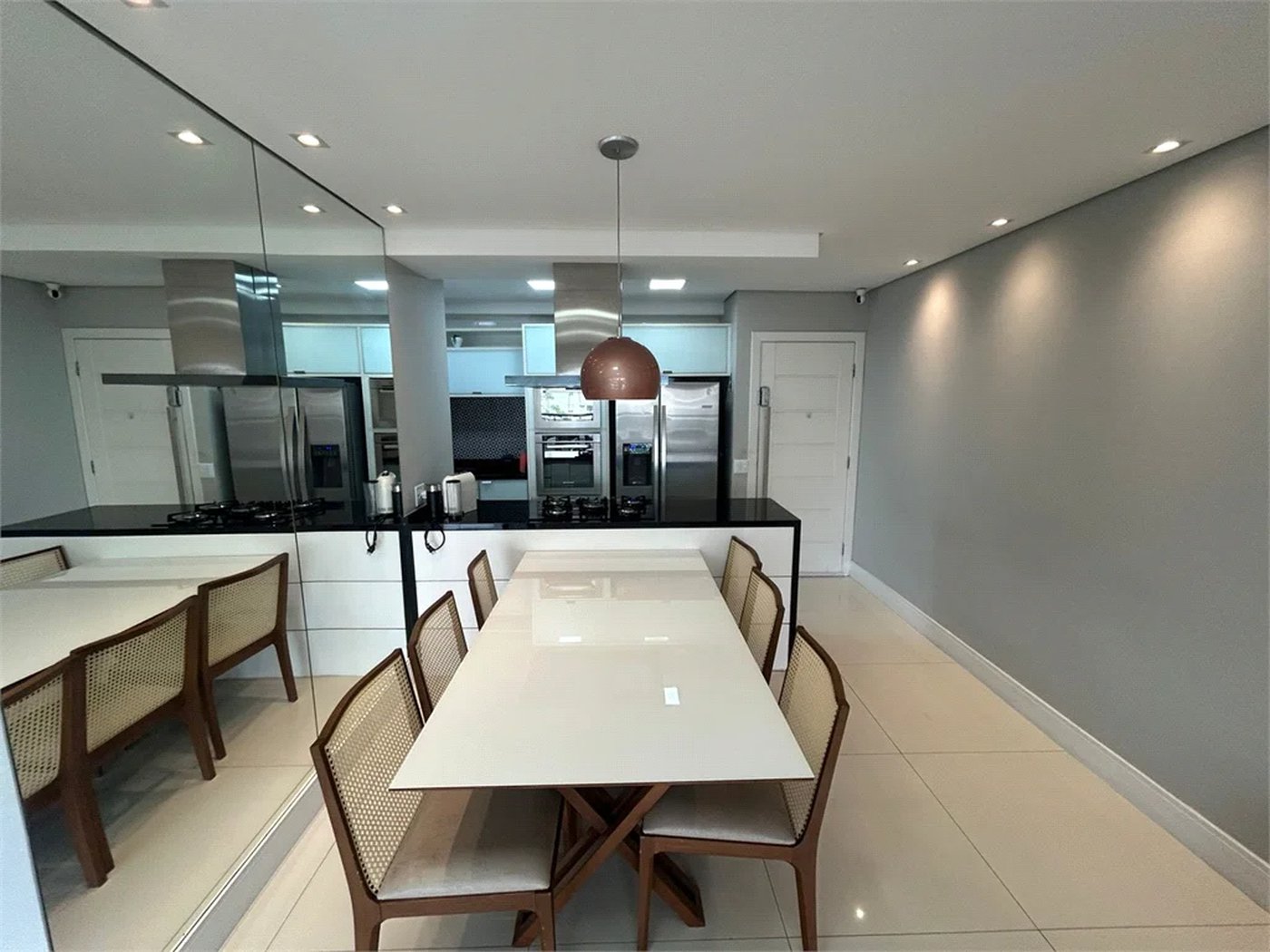 Apartamento à venda com 2 suítes em Parque Reboucas, São Paulo, SP