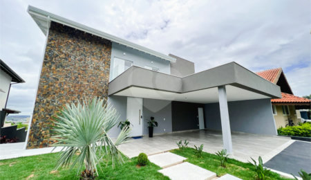 Casa à venda com 4 suítes no condomínio Alpes de Vinhedo, Vinhedo - SP
