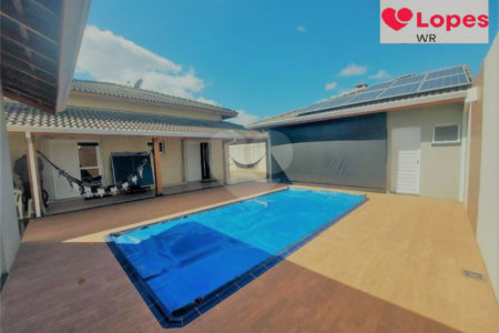 Casa à venda com 5 quartos, sendo 1 suíte, em Jardim Shangri-lá, Atibaia, SP