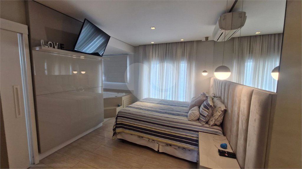 Apartamento à venda com 3 suítes em Santana, São Paulo, SP