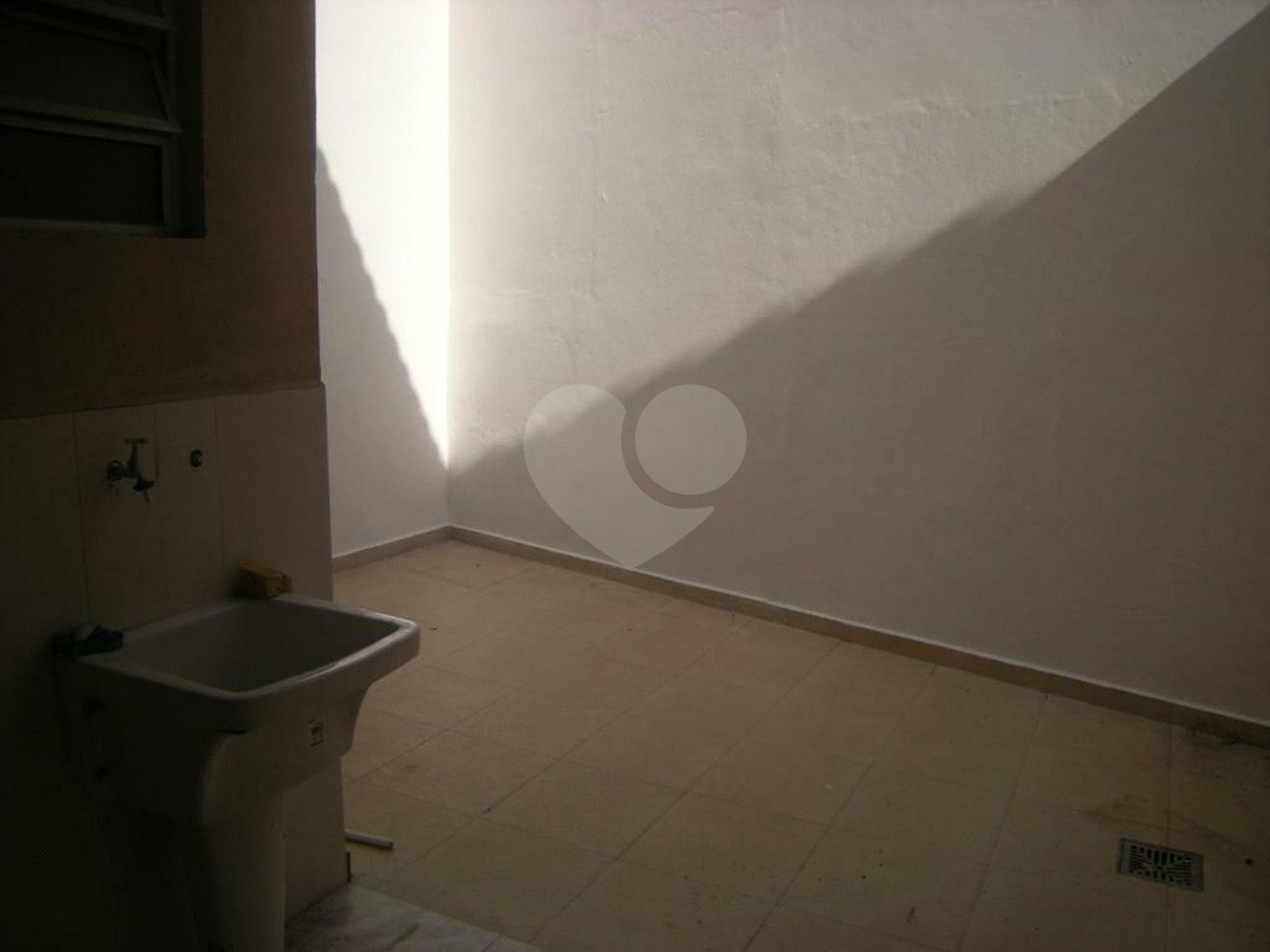Casa à venda com 2 suítes em Jardim Odete, São Paulo, SP