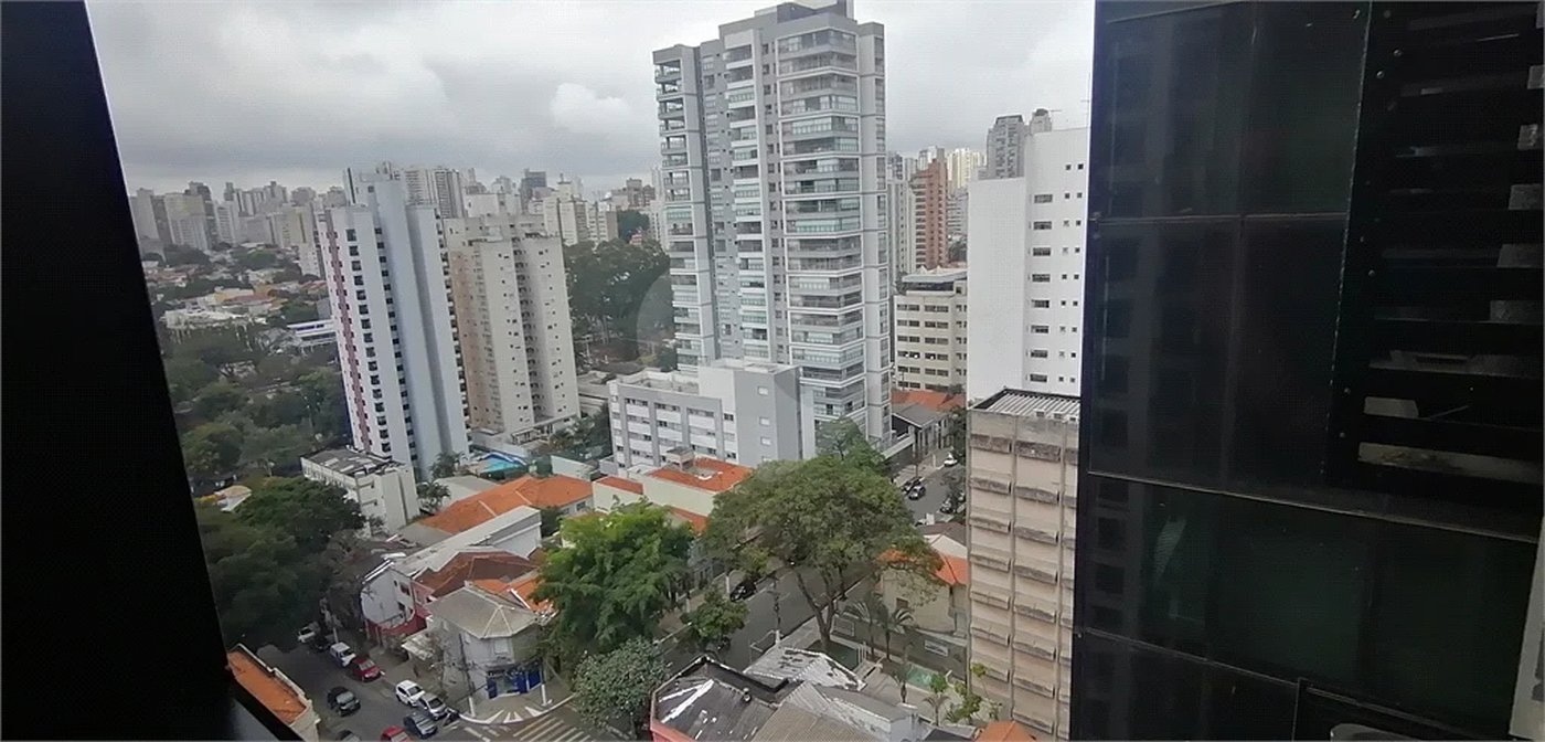 CONJUNTO COMERCIAL COM 45m2 PARA VENDA OU LOCAÇÃO NA VILA CLEMENTINO