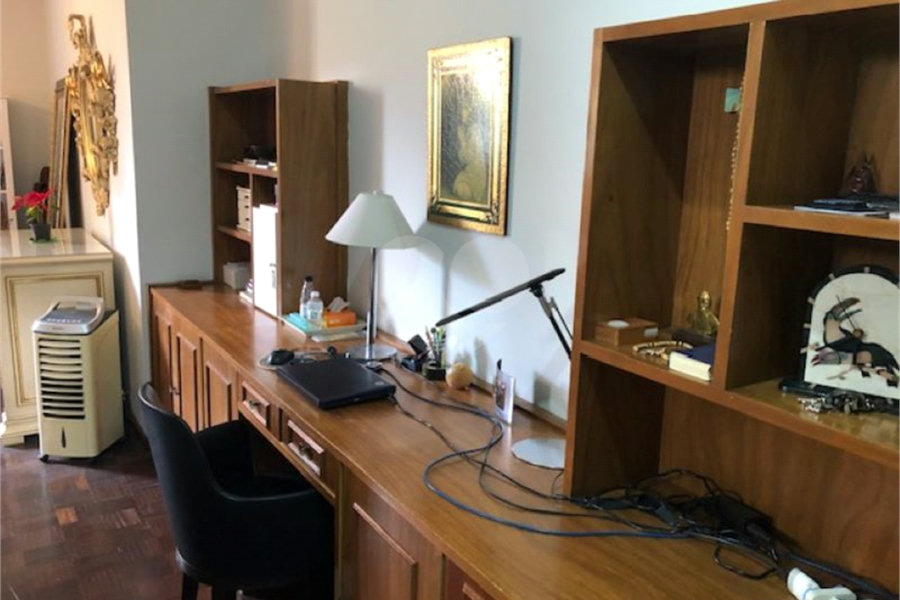 Apartamento à venda com 4 quartos, sendo 2 suítes, em Bela Vista, São Paulo, SP