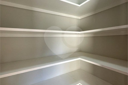 Casa à venda com 3 quartos, sendo 1 suíte, no condomínio Lagos D´icaraí, Salto - SP