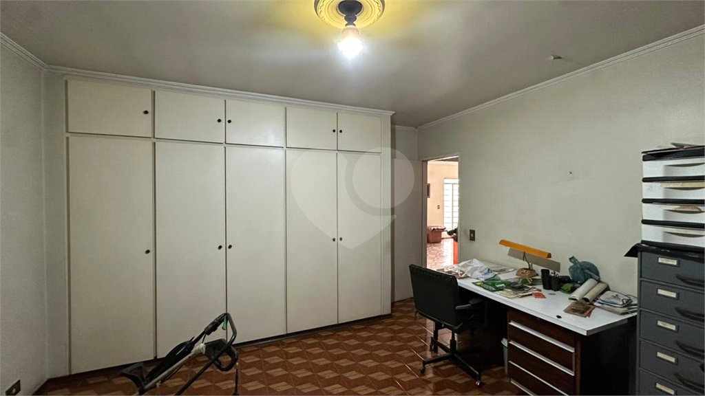 Casa à venda ou para alugar com 5 quartos, sendo 2 suítes, no Centro, Salto, SP