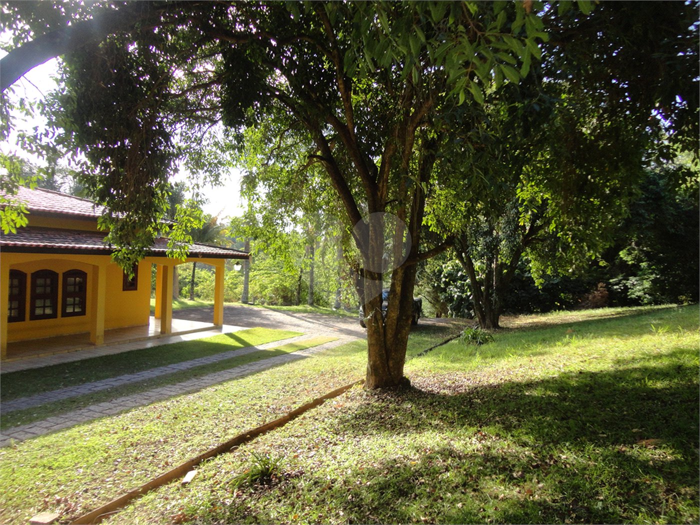 Chácara à venda com 4 suítes em Monte Alegre, Vinhedo, SP