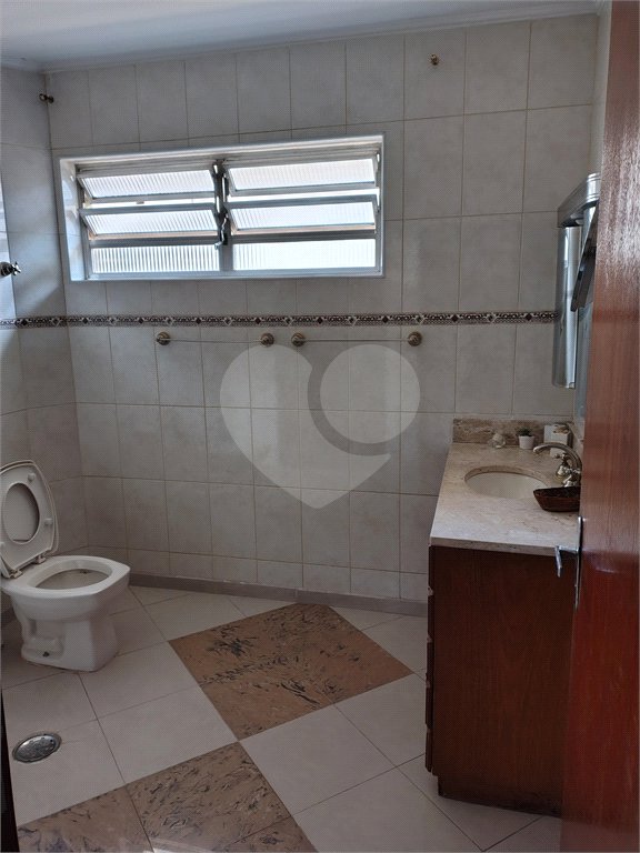 Sobrado à venda com 4 quartos, sendo 2 suítes, em Sumarezinho, São Paulo, SP