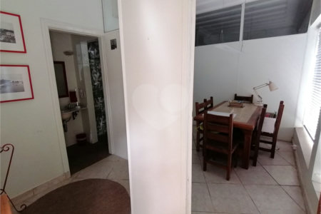 Casa Térrea à venda com 4 quartos, sendo 1 suíte, em Vila Mariana, São Paulo, SP
