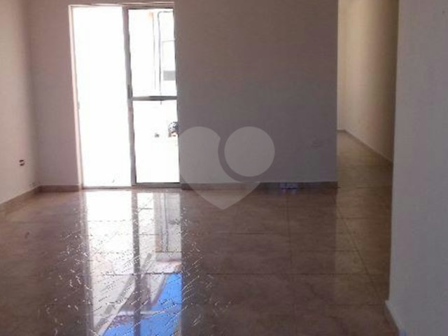 Casa à venda com 4 quartos, sendo 1 suíte,  em Santana, São Paulo, SP