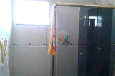 Casa à venda com 4 quartos, sendo 1 suíte, em Wanel Ville, Sorocaba, SP