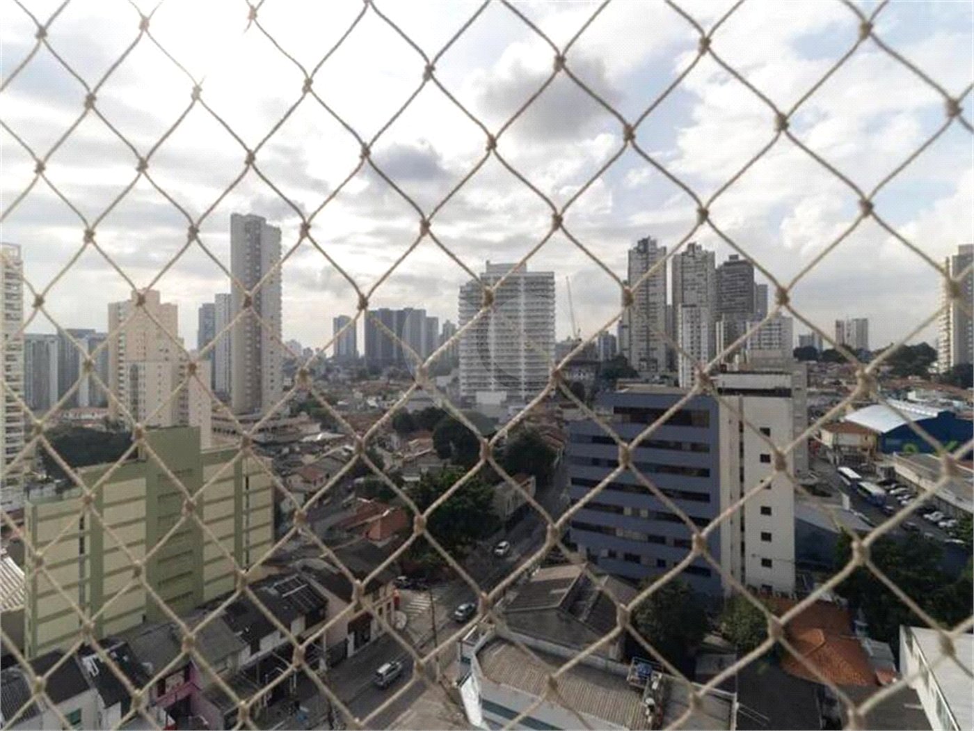 Apartamento à venda com 3 quartos, sendo 1 suíte, em Vila Mariana, São Paulo, SP