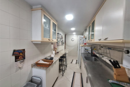Apartamento à venda com 4 quartos, sendo 1 suíte,  em Tijuca, Rio de Janeiro, RJ