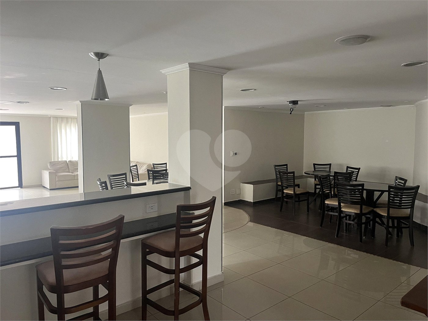 Apartamento à venda com 3 quartos, sendo 1 suíte, em Vila Monte Alegre, São Paulo, SP