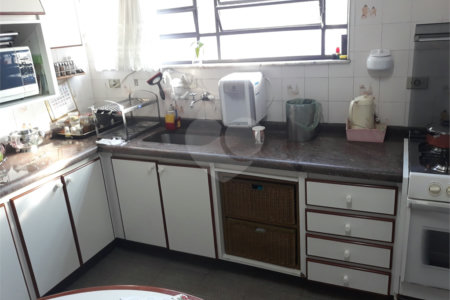Sobrado à venda com 3 quartos, sendo 1 suíte, em Vila Mazzei, São Paulo, SP