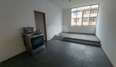 Apartamento à venda com 3 quartos, sendo 1 suíte,  em Tijuca, Rio de Janeiro, RJ