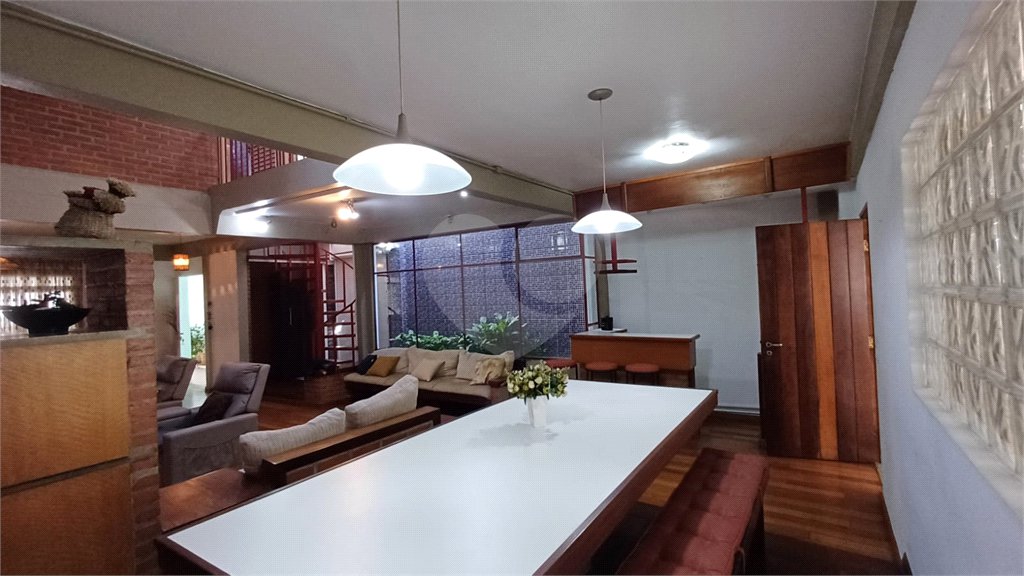 Sobrado à venda com 3 quartos, sendo 1 suíte, em Jabaquara, São Paulo, SP