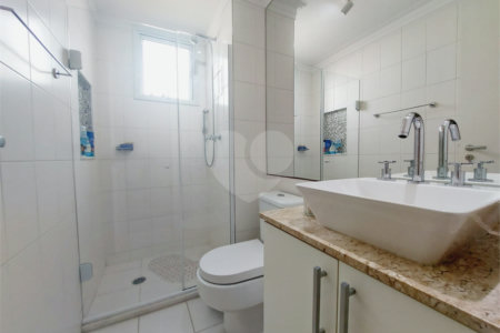 Apartamento à venda com 2 quartos, sendo 1 suíte, em Vila Anastácio, São Paulo, SP