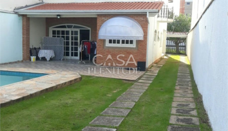 Casa à venda com 4 quartos, sendo 1 suíte, em Vila Jardini, Sorocaba, SP