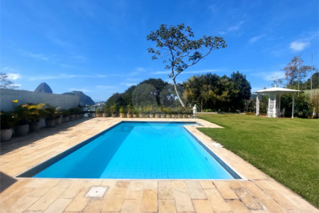 Casa à venda com 3 quartos, sendo 1 suíte, em Botafogo, Rio de Janeiro, RJ
