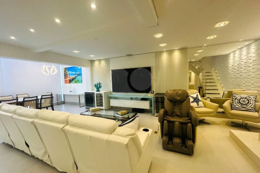 Apartamento à venda com 4 quartos, sendo 1 suíte, em Riviera de São Lourenço, Bertioga, SP