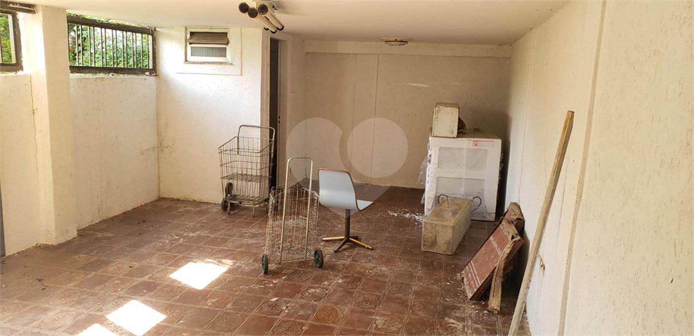 Casa à venda com 3 quartos, sendo 2 suítes,  em Parque Jabaquara, São Paulo, SP