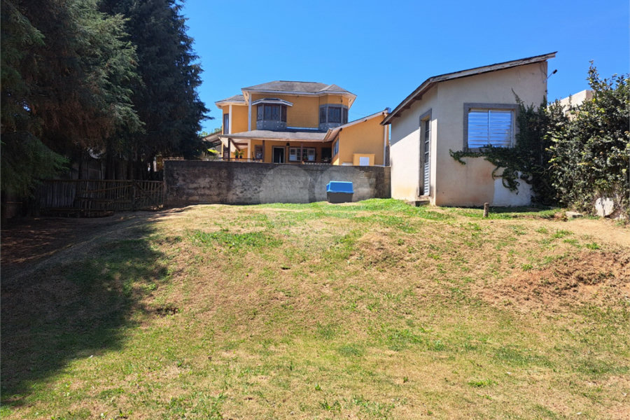 Casa à venda com 3 suítes em Granja Viana, Cotia, SP