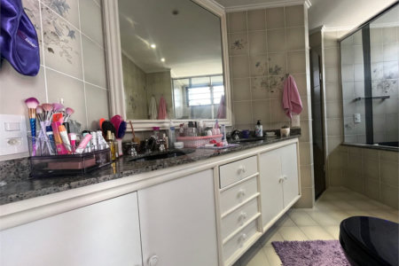 Apartamento à venda com 4 quartos, sendo 3 suítes, em Santana, São Paulo, SP