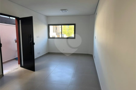 Casa à venda com 3 suítes no condomínio Residencial The Square Village, Cotia - SP