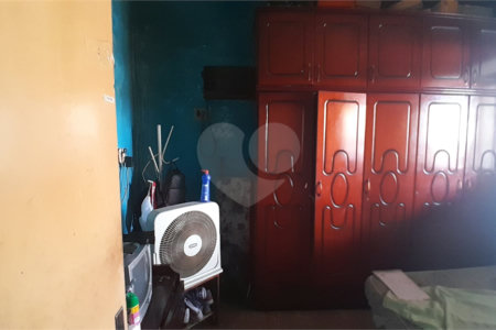 Casa à venda com 2 quartos em Campo Grande, Rio de Janeiro, RJ