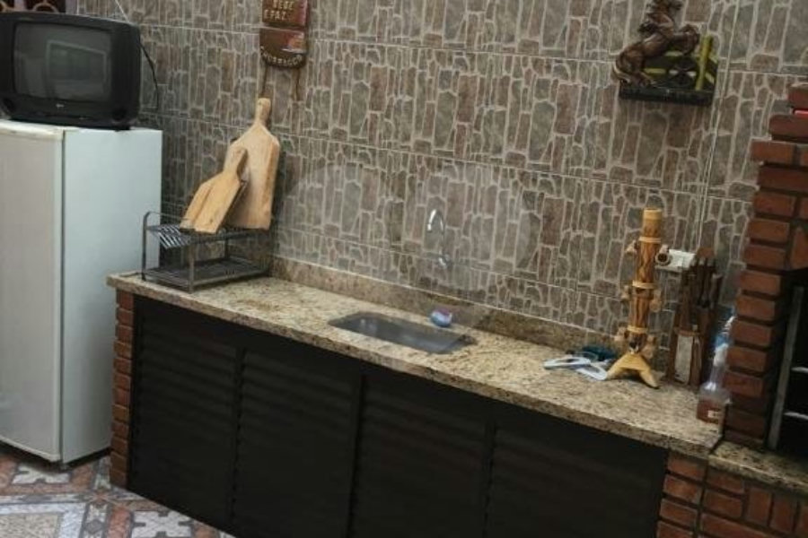 Casa à venda com 3 quartos, sendo 1 suíte, no condomínio Sobrado, São Paulo - SP